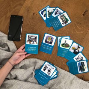 Učení angličtiny pomocí hravých karet a mobilní aplikace